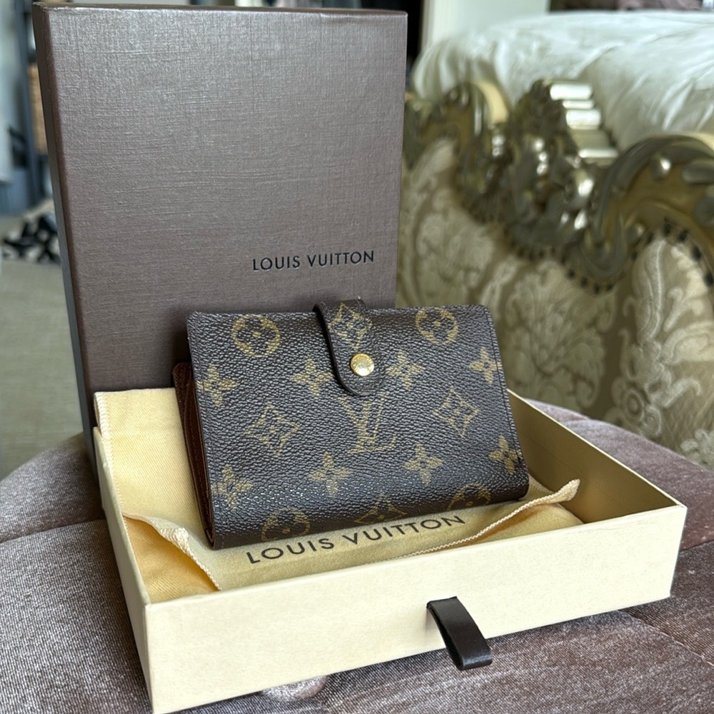 LOUIS VUITTON Monogram French Purse Wallet – Vintage / Used